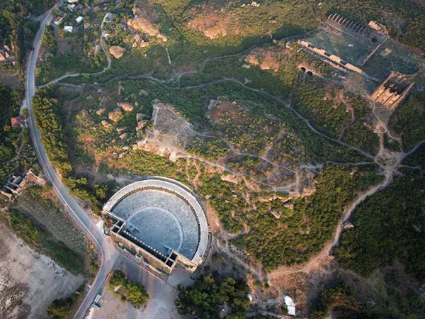 Aspendos Ancient City Cover Photo,Aspendos, ancient city, Antalya, historical sites, Roman period, theater, archaeology, tourism, Serik, ancient theater, Aspendos aqueducts, Eurymedon Battle, Alexander the Great, archaeological ruins, Seljuk period, Byzantine period, location, how to get there, entrance fee, opening hours, visiting days