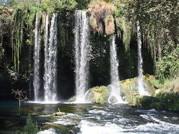 Yukarı Düden Şelalesi Kapak Fotoğrafı