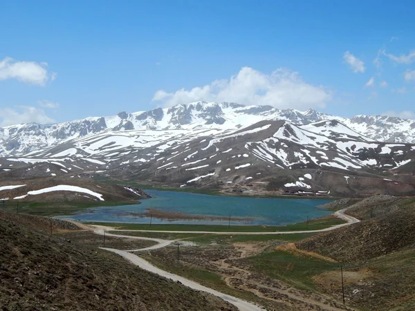 Hochebene Güzelbağ Titelbild